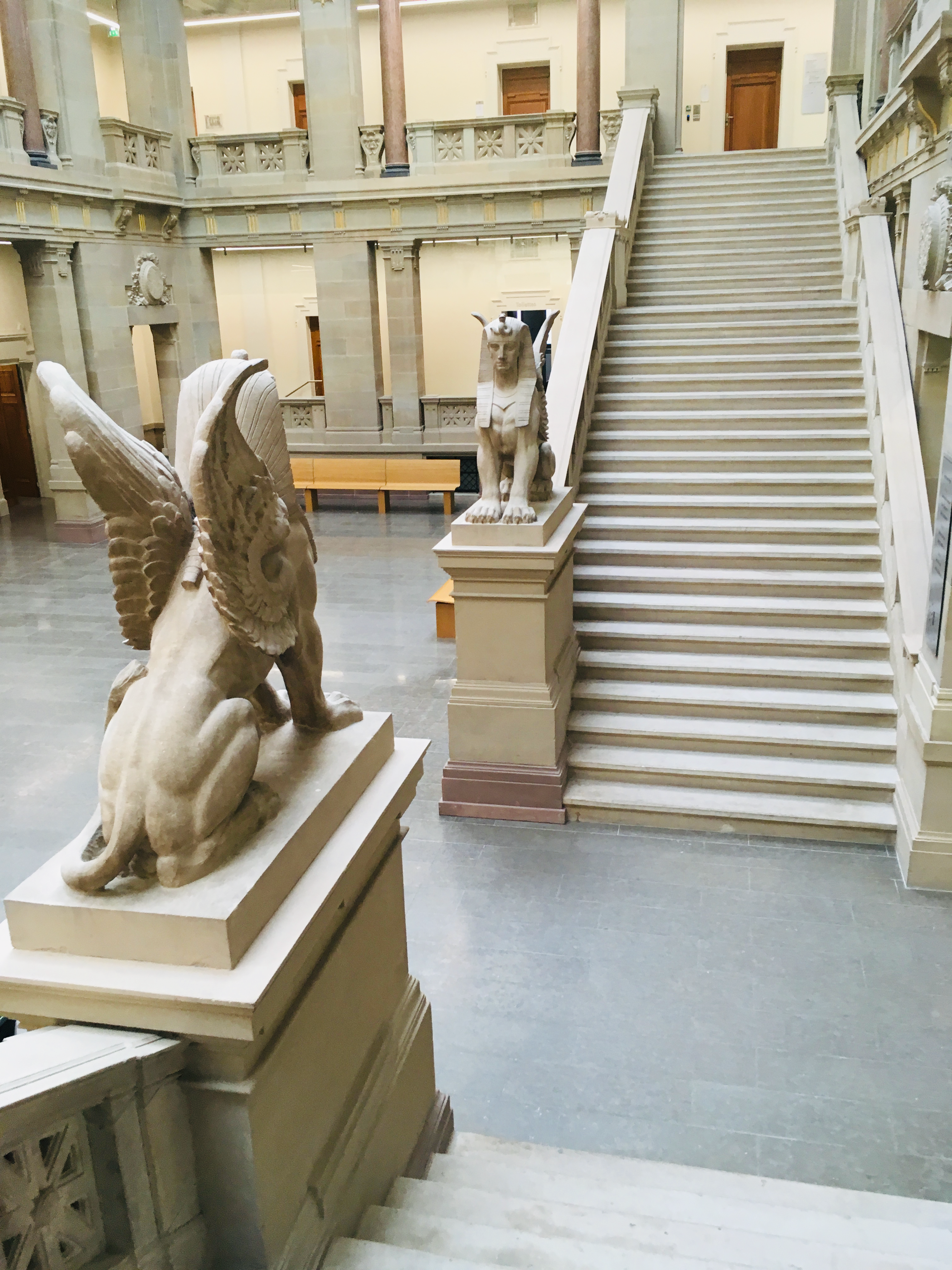 Escalier du Tribunal de Strasbourg